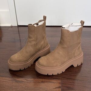 Call it spring vegan platform Chelsea Boots size 6